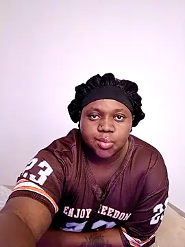 Gyminae online show from November 2025 02:46:01 PM