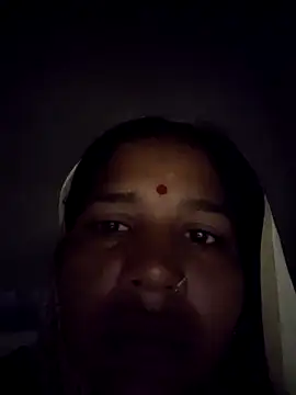 Snapshot of Hot_Seema83 chatting on September 2025 12:11:01 AM Hot Seema83 online show from September 2025 12:11:01 AM