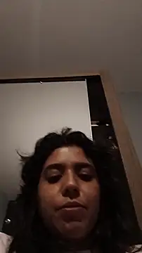 Maricamposs online show from April 2026 01:28:01 AM