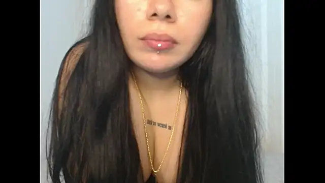 Snapshot of ingridequinti chatting on November 2025 02:54:01 AM ingridequinti online show from November 2025 02:54:01 AM