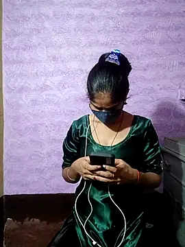 Snapshot of Virgin_girll18 chatting on September 2025 04:39:02 PM Virgin girll18 online show from September 2025 04:39:02 PM