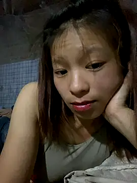 Snapshot of Mai_bb chatting on October 2025 12:37:01 PM Mai bb online show from October 2025 12:37:01 PM