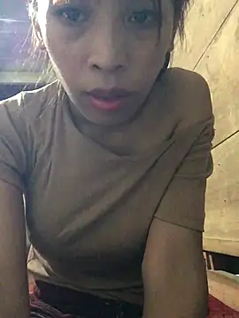 Snapshot of Beebaa-himi chatting on October 2025 05:17:02 AM Beebaa-himi online show from October 2025 05:17:02 AM