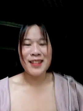 Snapshot of ALIENHR38 chatting on September 2025 01:38:02 AM ALIENHR38 online show from September 2025 01:38:02 AM