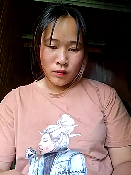 Snapshot of ALIENHR38 chatting on September 2025 02:46:02 AM ALIENHR38 online show from September 2025 02:46:02 AM