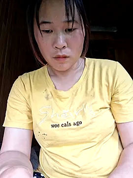 Snapshot of ALIENHR38 chatting on September 2025 11:52:02 PM ALIENHR38 online show from September 2025 11:52:02 PM