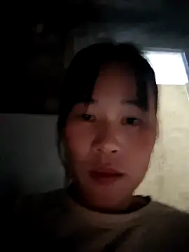 Snapshot of ALIENHR38 chatting on October 2025 01:20:01 PM ALIENHR38 online show from October 2025 01:20:01 PM