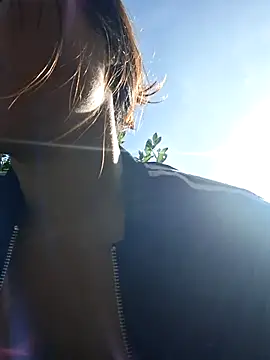 Snapshot of ALIENHR38 chatting on November 2025 02:22:01 AM ALIENHR38 online show from November 2025 02:22:01 AM