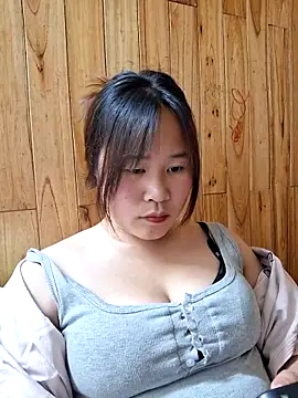 ALIENHR38 online show from May 2026 12:10:02 PM