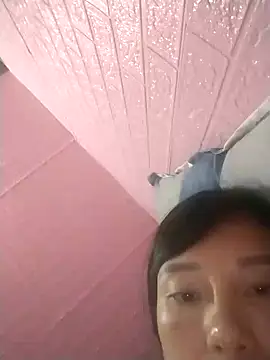 soope-00 online show from October 2025 04:43:01 AM