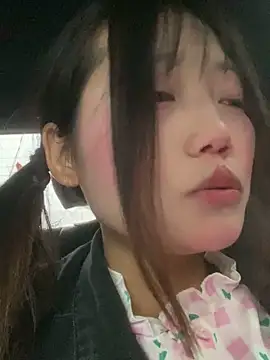 xixi 28 online show from October 2025 01:50:01 AM