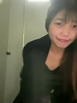 xixi 28 online show from November 2025 12:44:01 AM