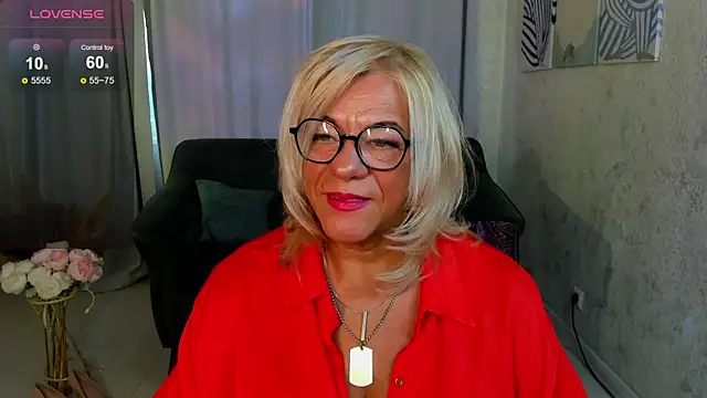 AnittaHarris online show from October 2025 01:06:01 AM