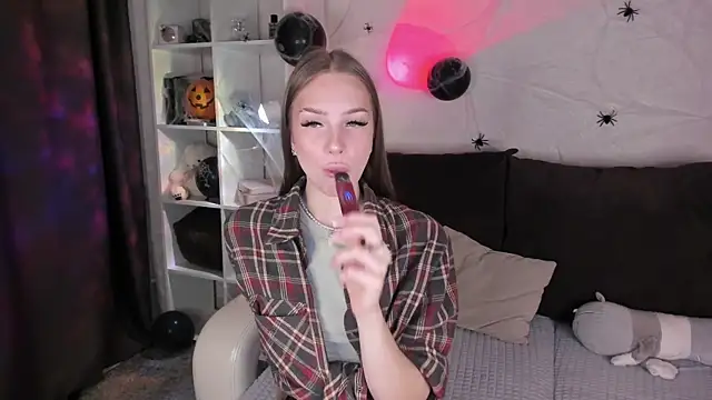 AliceLababy  online show from October 2025 04:14:01 AM