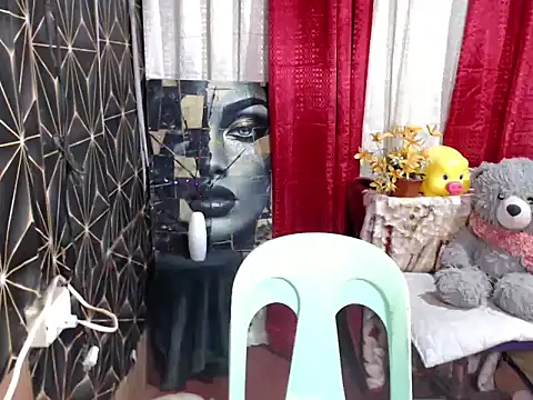 Snapshot of MissfrancesXxx chatting on November 2025 07:18:01 PM MissfrancesXxx online show from November 2025 07:18:01 PM