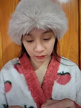 ChiecumBae online show from November 2025 01:41:02 AM