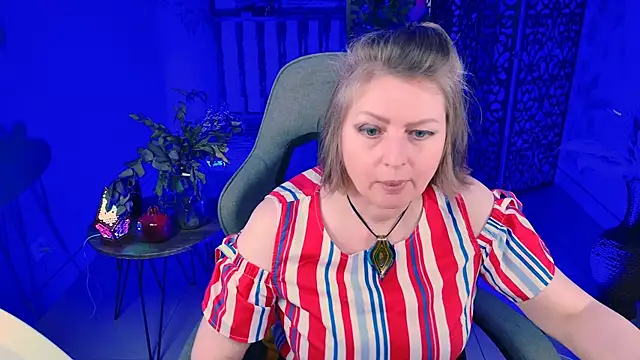 TiffanyBrauny online show from September 2025 10:26:02 AM