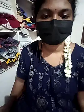 swetha01430 online show from September 2025 03:59:02 PM