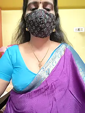 Snapshot of mallu-reshma chatting on November 2025 01:10:02 PM mallu-reshma online show from November 2025 01:10:02 PM