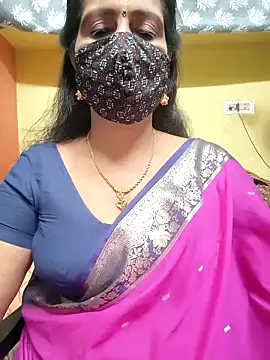 Snapshot of mallu-reshma chatting on November 2025 01:39:01 PM mallu-reshma online show from November 2025 01:39:01 PM