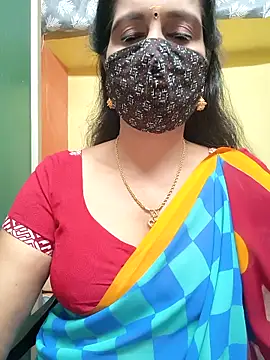 Snapshot of mallu-reshma chatting on November 2025 01:34:01 PM mallu-reshma online show from November 2025 01:34:01 PM