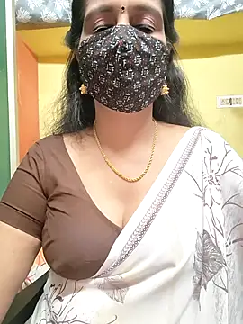 Snapshot of mallu-reshma chatting on December 2025 06:19:02 AM mallu-reshma online show from December 2025 06:19:02 AM