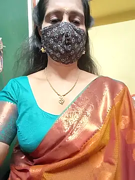 Snapshot of mallu-reshma chatting on December 2025 10:55:01 AM mallu-reshma online show from December 2025 10:55:01 AM