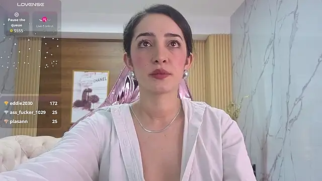 Snapshot of sara_lopez_s chatting on April 2026 05:41:02 PM sara lopez s online show from April 2026 05:41:02 PM