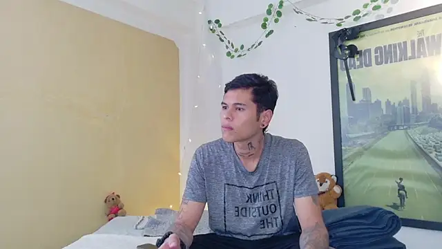 rosse dredd online show from April 2026 08:23:01 PM