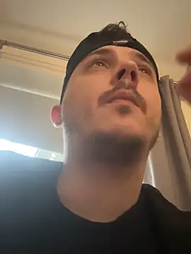 Snapshot of XXKieran chatting on September 2025 05:02:02 PM XXKieran online show from September 2025 05:02:02 PM