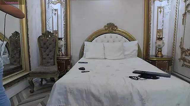 ZaraRoux online show from October 2025 08:16:02 PM