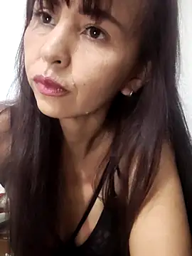 Snapshot of zaira_spice chatting on May 2026 11:10:02 PM zaira spice online show from May 2026 11:10:02 PM