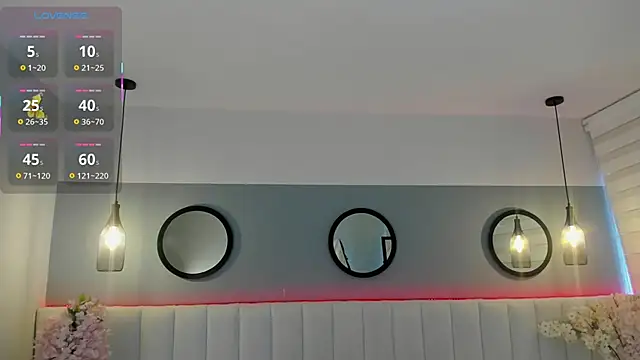 Snapshot of Mila_Hank_ chatting on October 2025 12:59:02 PM Mila Hank online show from October 2025 12:59:02 PM