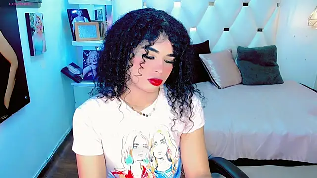 Snapshot of Veronica_Misst_ chatting on September 2025 11:43:02 AM Veronica Misst online show from September 2025 11:43:02 AM