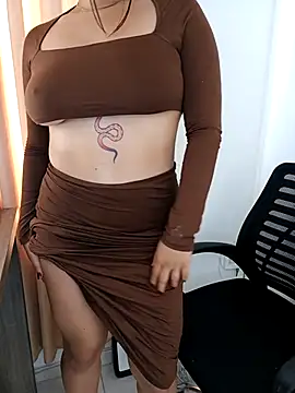 VioletaWalton1 online show from September 2025 02:16:01 PM