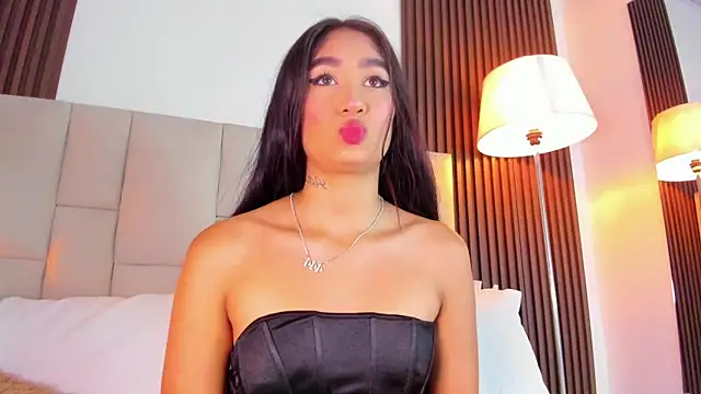 Nicolqueen  online show from June 2026 11:27:02 AM