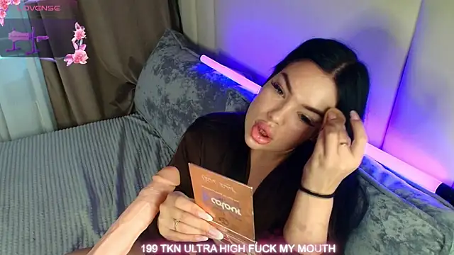 Snapshot of katerine_Monroe chatting on September 2025 06:24:02 AM katerine Monroe online show from September 2025 06:24:02 AM