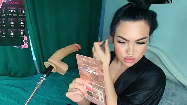 Snapshot of katerine_Monroe chatting on September 2025 05:09:02 AM katerine Monroe online show from September 2025 05:09:02 AM