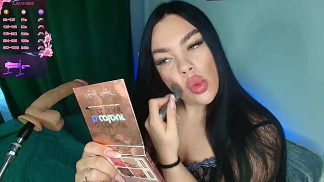 Snapshot of katerine_Monroe chatting on October 2025 06:33:01 AM katerine Monroe online show from October 2025 06:33:01 AM