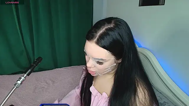 Snapshot of katerine_Monroe chatting on October 2025 06:43:01 AM katerine Monroe online show from October 2025 06:43:01 AM