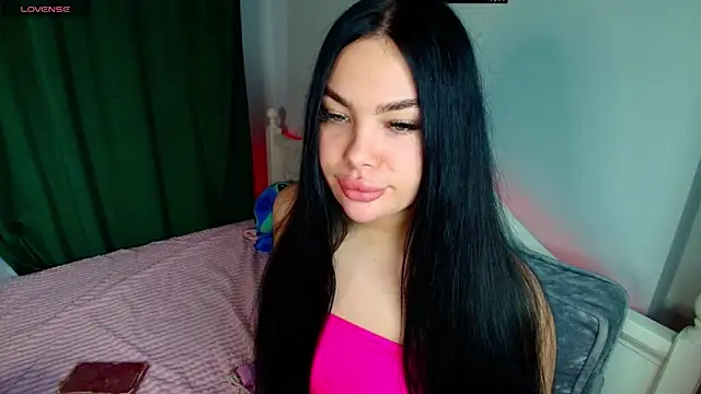 Snapshot of katerine_Monroe chatting on October 2025 06:33:01 AM katerine Monroe online show from October 2025 06:33:01 AM