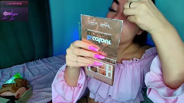 Snapshot of katerine_Monroe chatting on November 2025 06:24:02 AM katerine Monroe online show from November 2025 06:24:02 AM