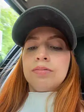 Little ginger online show from September 2025 05:01:02 PM