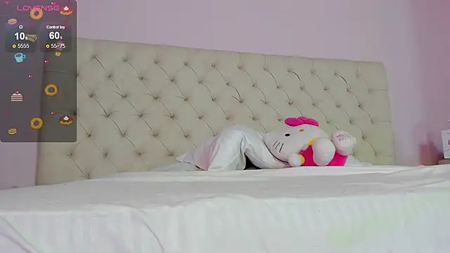 Snapshot of kiity_horny_ chatting on February 2026 12:16:01 PM kiity horny online show from February 2026 12:16:01 PM