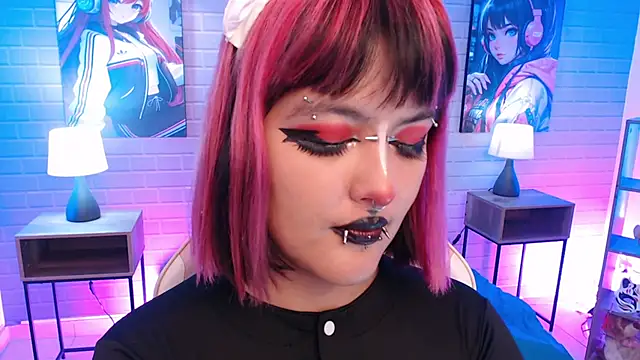 lil candy77 online show from June 2026 12:10:02 PM