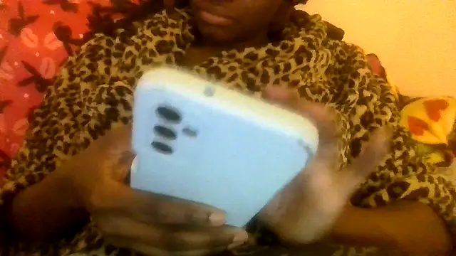 prettymaa online show from September 2025 03:10:02 AM