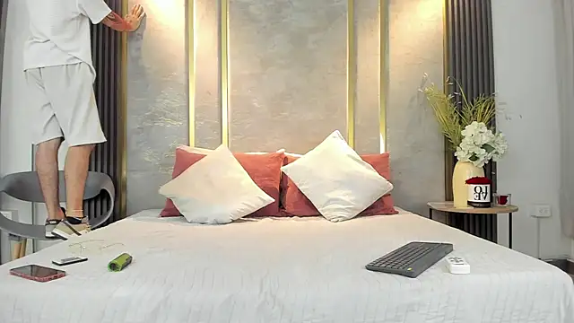 NikoStone  online show from June 2026 04:36:02 AM