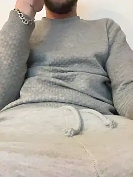 Snapshot of bmwe71 chatting on February 2026 08:40:02 PM bmwe71 online show from February 2026 08:40:02 PM