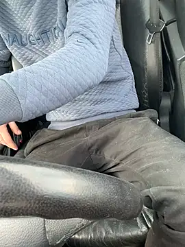 Snapshot of bmwe71 chatting on March 2026 01:50:01 PM bmwe71 online show from March 2026 01:50:01 PM