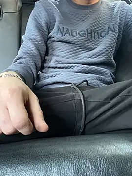 Snapshot of bmwe71 chatting on March 2026 11:06:01 AM bmwe71 online show from March 2026 11:06:01 AM